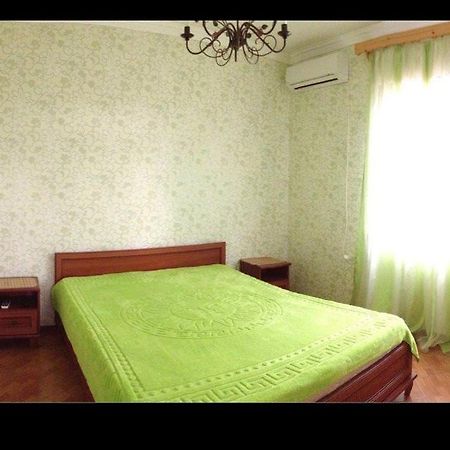 Guest House Gagry Zewnętrze zdjęcie